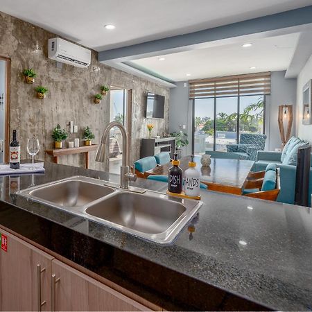 New & Modern, 5 Star Area, Walk 2 Beach, Pool, Views, King Bed Mazatlan Exterior photo